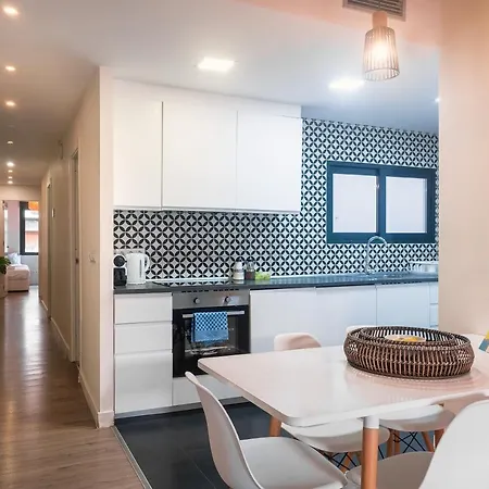 Modern Catalan Apartments By Olala Homes L'Hospitalet de Llobregat Exterior foto